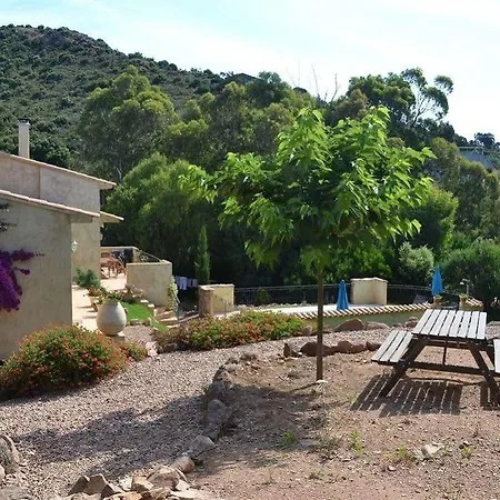 Hotel D Hotes Rocca Rossa Palombaggia 2*